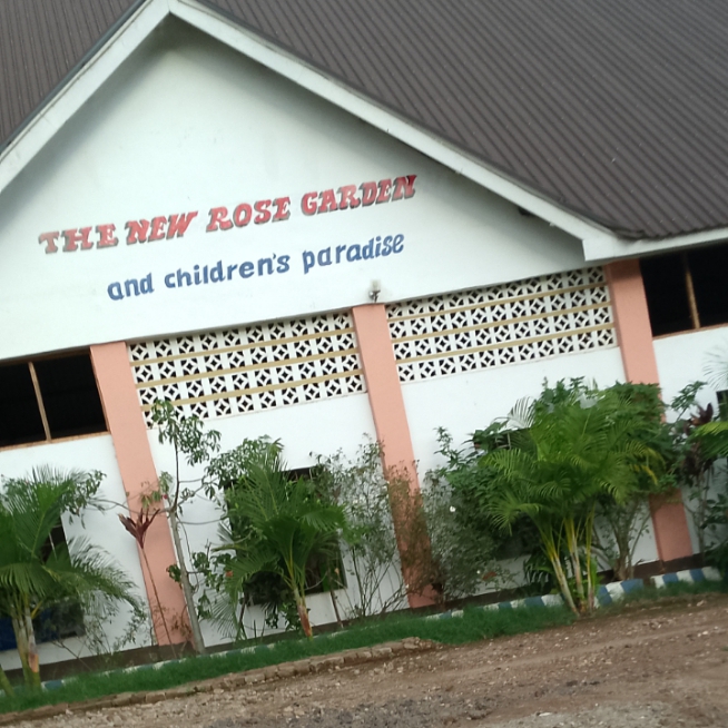 Rose Garden hall